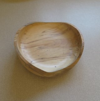 Spalted sycamore platter by Nick Adamek